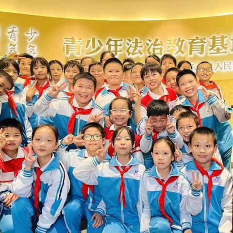 家访促沟通，爱心护成长——恩江二小五5班家访纪实