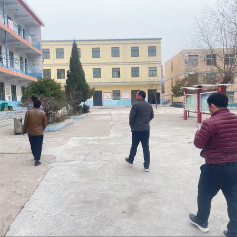 防患未燃  确保安全          ——— 高山一中东区开学前安全隐患排查