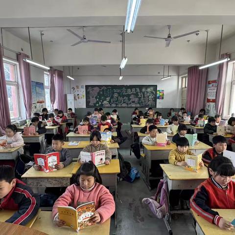 在书页里，遇见万千世界——魏庄街道参木社区学校