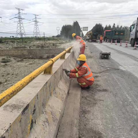 锚定目标保进度 筑牢防线促安全-海西公路总段第一项目驻地办开展施工现场检查并召开第一次项目例会