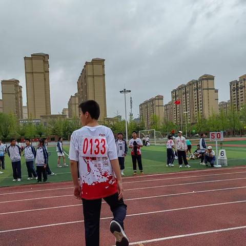 舞动的青春   高燃的记忆—新区一中第六届运动会初一五班赛场记录（二）