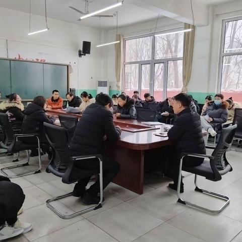 乐于奉献，敢于争先——蒋庄中学集中学习习近平总书记有关师德方面的重要论述