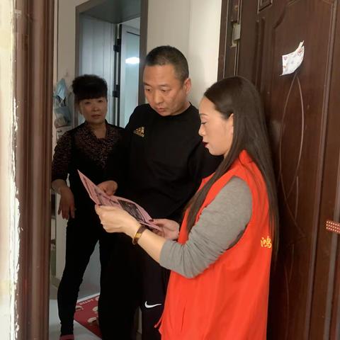 千秋路街道鸿庆社区反诈骗宣传活动