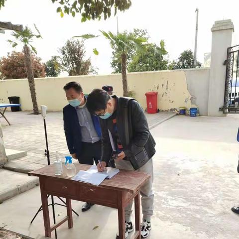 斜口督学责任区蒋向超责任督学2023年4月份入校督导