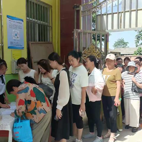 爱心幼儿园《小班》期末汇报展示圆满成功❤️