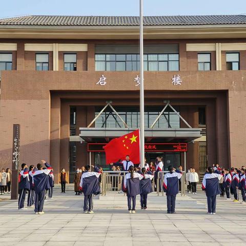 不负春光，“植”得期待——鄢陵县实验学校植树节主题活动