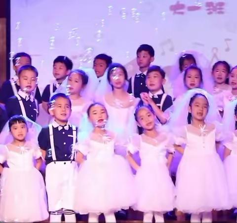 【转载 新华社】河北石家庄：多彩活动迎“六一”