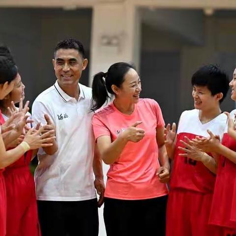 这对特教“夫妻档” 扎根二十年撑起一片天