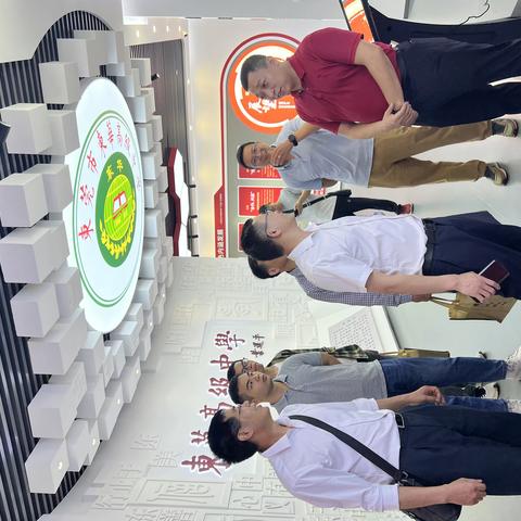 教研花开书香季，携手掬得满园春 ——记肇庆市第一中学赴东莞东华高级中学、东莞第二高级中学学习