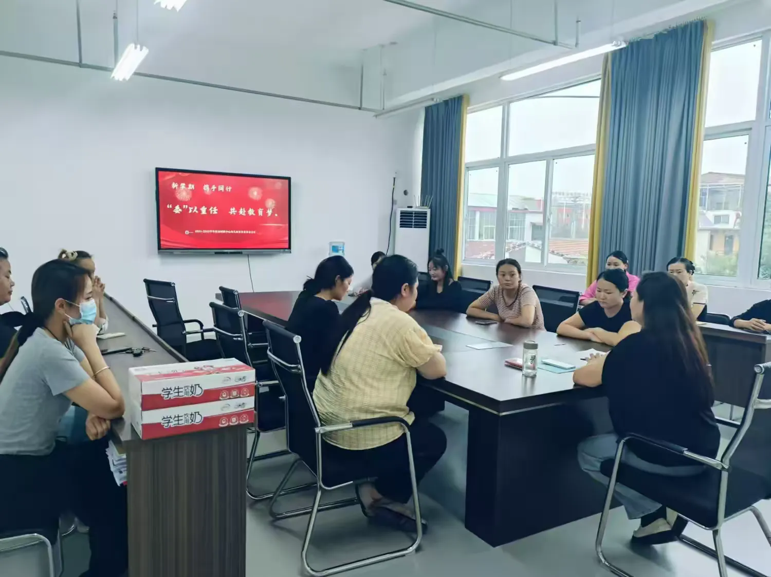 简篇-“幼”见可爱的你——凌城镇中心幼儿园开学第一周工作总结