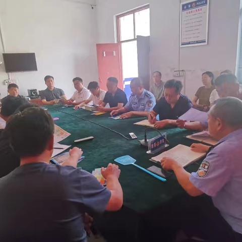 警银联动进乡村 反假宣传护民生——中国人民银行商丘市分行联合开展"一村（格）一警"反假货币集中宣传活动