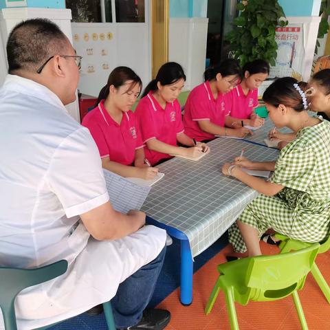 天涯区卫健系统开展“我为群众办实事”-托育机构健康管理服务