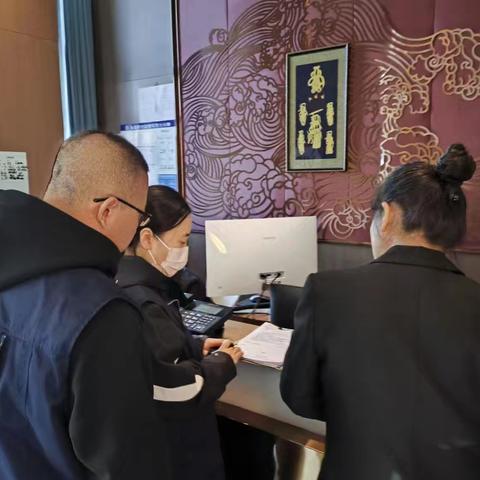 赫郡社区开展“垃圾分类一小步 低碳生活一大步”垃圾分类宣传活动
