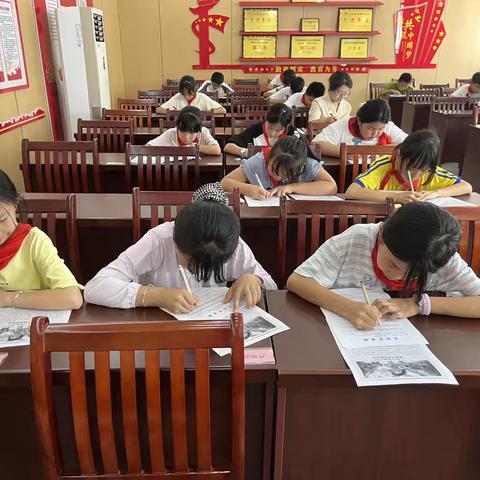 规范英文书写 尽显笔墨风采——灵溪中心小学四年级开展英语书写素能提升比赛