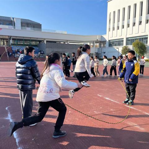 【“绳”彩飞扬   快乐成长】——溧水区第三小学校园长绳比赛