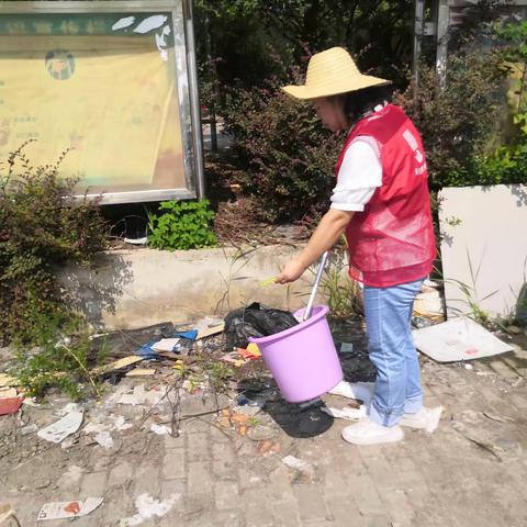 永丰街徐湾社区开展周末清洁家园活动