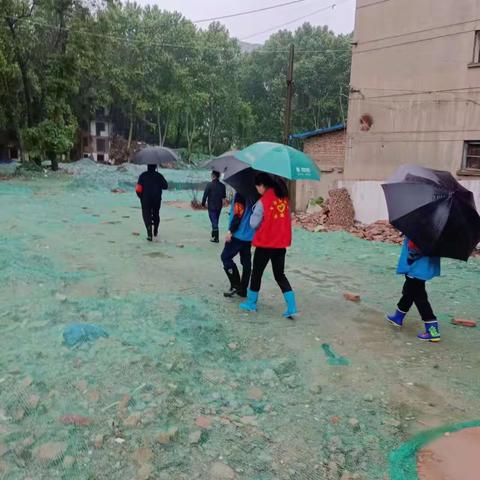 【新城区太华路街道】加强雨天巡查·确保群众安全