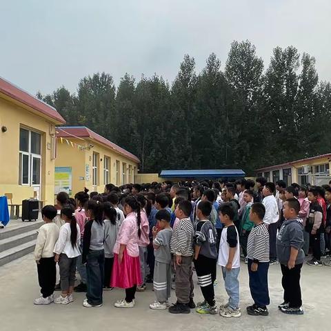 集中学生讲校规，树立学校新风尚——永清县龙虎庄乡马家营小学