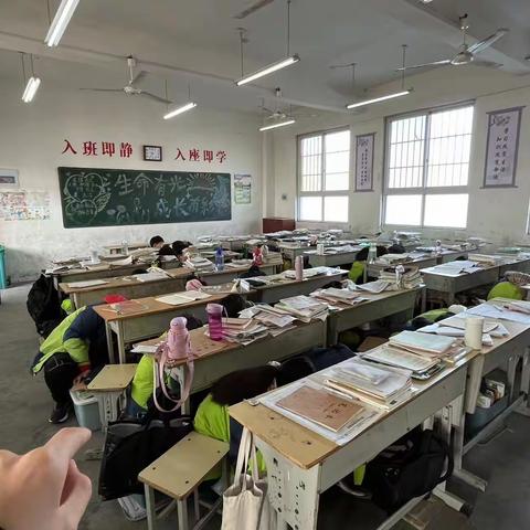 开展防震演练筑牢安全防线——北云门镇第二初级中学