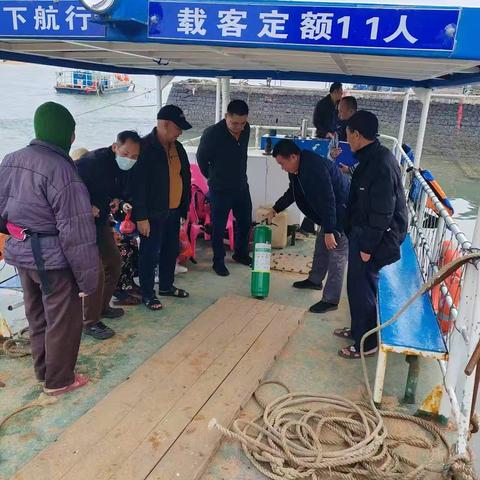 临高昆社渡口开展 2025 年首季度消防应急演练—筑牢海上安全防线