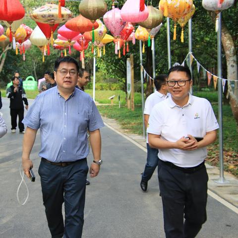 海南环热带雨林国家公园公路及入口社区项目谋划前期调研专项组一行莅临七仙岭全球热带水果博览中心调研