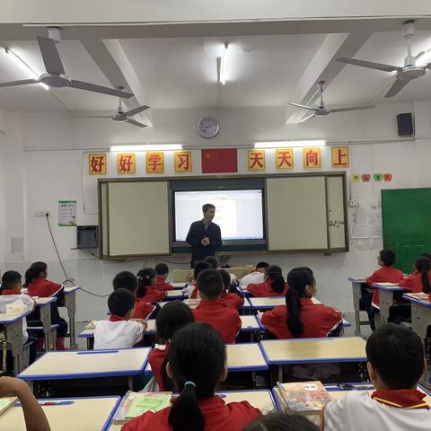 九龙小学四（1）班家长进课堂