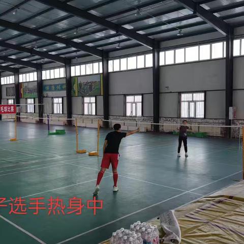 激情绽放，谁“羽”争锋——2024年阿一中羽毛球比赛圆满收拍