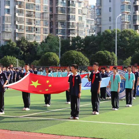 鹰击天风壮，鹏飞海浪春 ——郡福C2202鹏飞班九上校运会
