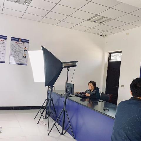 “五一”假期“不打烊”，户籍窗口皆在岗，户籍服务很通畅