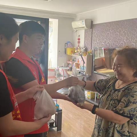 【笃工街道北一中路社区】浓情端午“特别的爱给特别的你”
