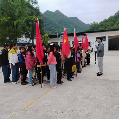 拥抱自然 畅想春日好时光 西安小学野炊活动
