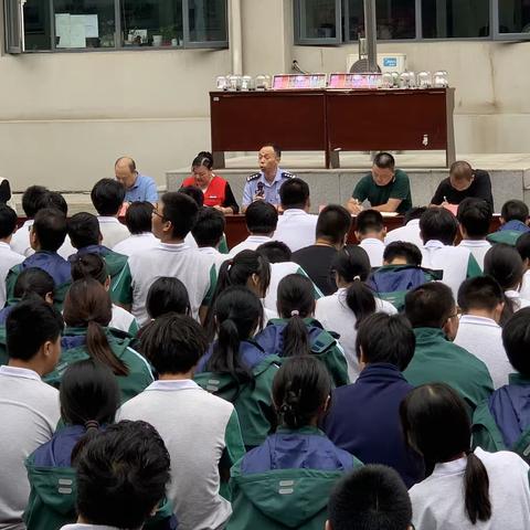 开学第一课禁毒知识教育—武汉市农校