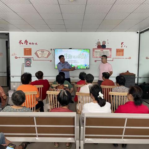 禁毒宣传进社区  防毒意识入民心