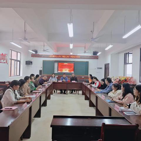 青蓝携手育芬芳    筑梦同行践初心——金石镇中心小学举行“青蓝工程”师徒结对仪式