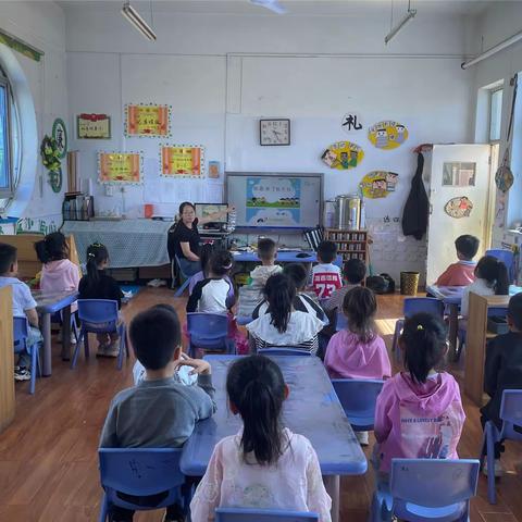 防震演练，安全在我心——滦州市榛子镇韩家哨小学附属幼儿园防震演习活动