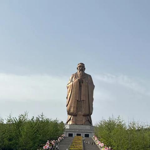 儒学薪火照童心 圣城研学润成长——梁山县翠屏家园小学曲阜研学之旅