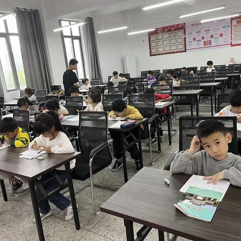 葛仙山镇中心小学低段数学速算竞赛