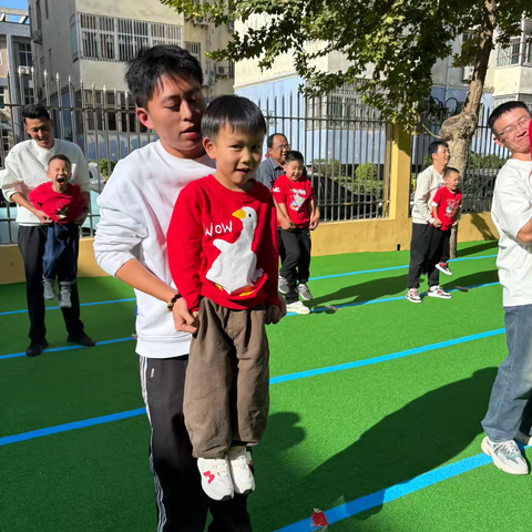“我的爸爸有力量亲子运动会”运城幼专附属幼儿园大三班
