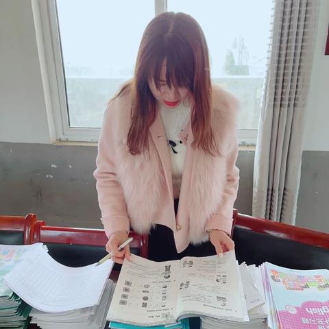 【贾汪区江庄镇高村小学·构建理想课堂】凝心聚力抓常规 业务检查展风采