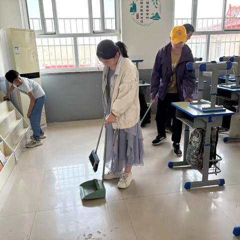 正定县东白庄小学双减在行动—干净校园靠大家