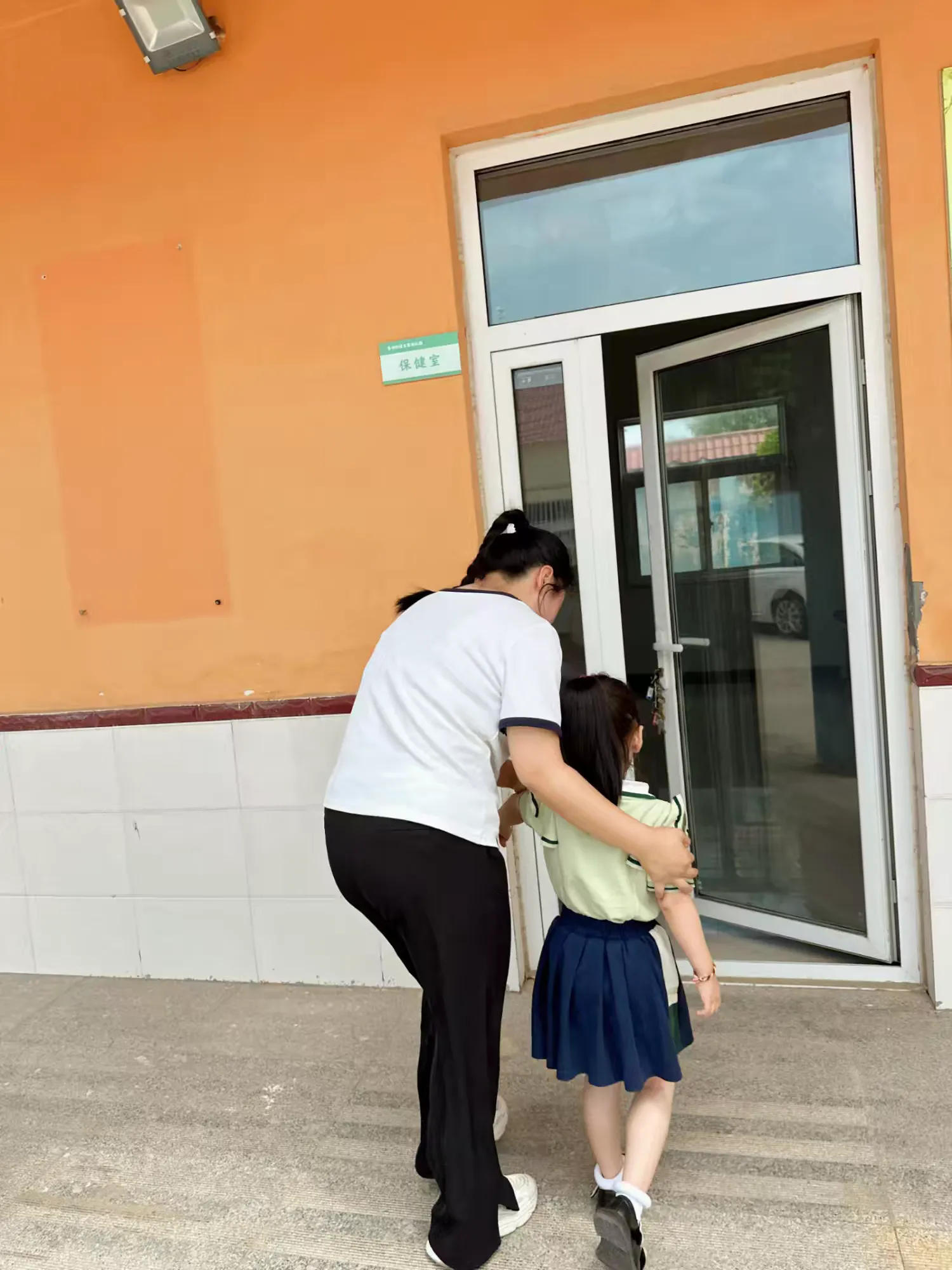 简篇-“食”战演练 安全“童”行——垦利街道左家幼儿园食品安全应急演练