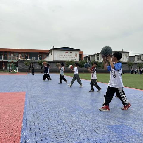 小篮球大梦想-【飓风少儿篮球】2023南关小学篮球社团春季第十节