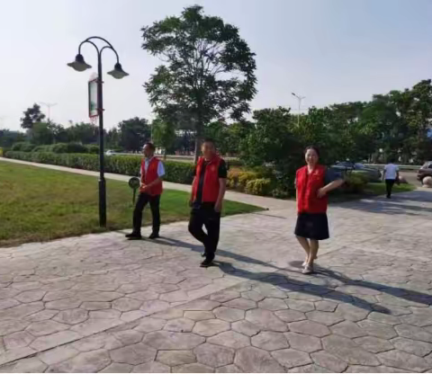 县政协主席刘广珍检查督导第四网格创城工作