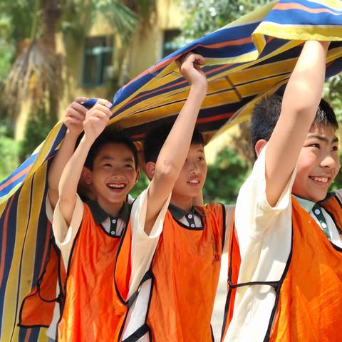 云锦小学六年级5班“法制先行·熔炼团队”主题研学实践活动