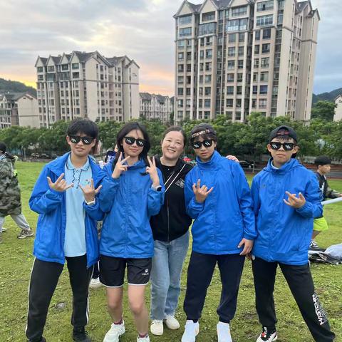 世贸小学六年级6班“前程似锦·筑梦未来”主题研学实践活动