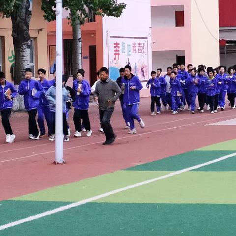 【关爱学生幸福成长】邯郸冀南新区林坛中学关注学生体育锻炼