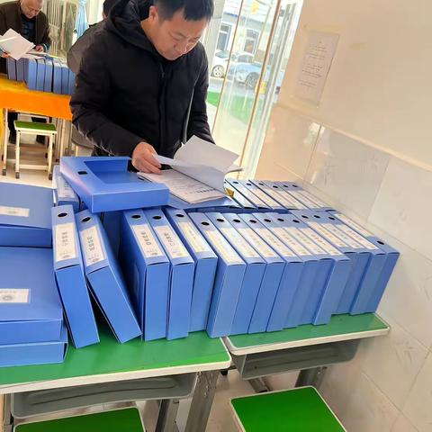 冯家口镇2025年 各校（园）安全档案联评联展活动