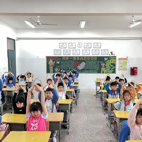 最美四月，百花争放——【白马实验小学】“律动舞”三点半课程