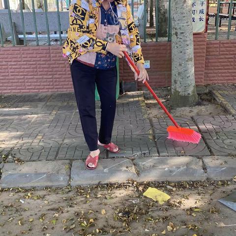 翁田社区居民委员会8月份六水共治党日活动