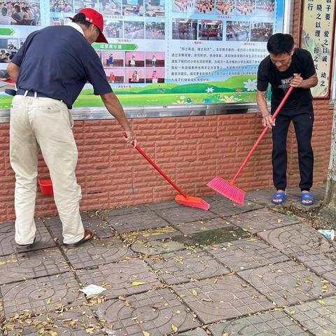 翁田社区居民委员会1月9日下午开展“六水共治”党日活动